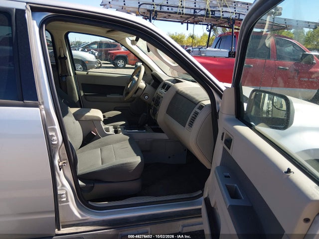 2010 Ford Escape Xlt მანქანა იყიდება აუქციონზე, vin: 1FMCU9DG6AKB01848, აუქციონის ნომერი: 46276452