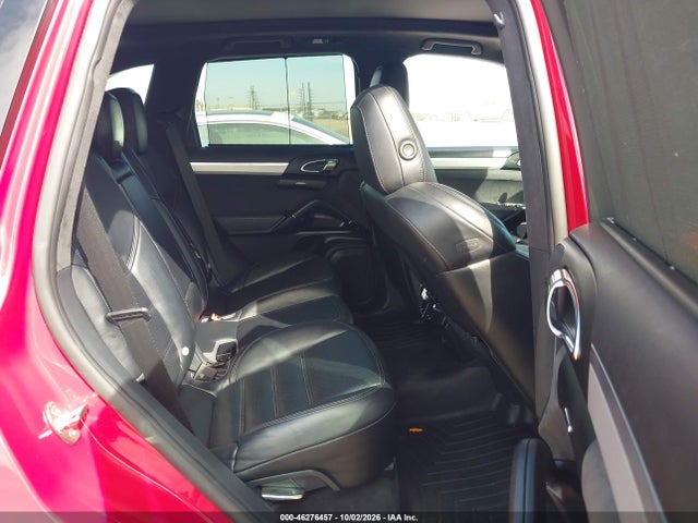 Porsche Cayenne Gts 2016 WP1AD2A20GLA72635 Image 8