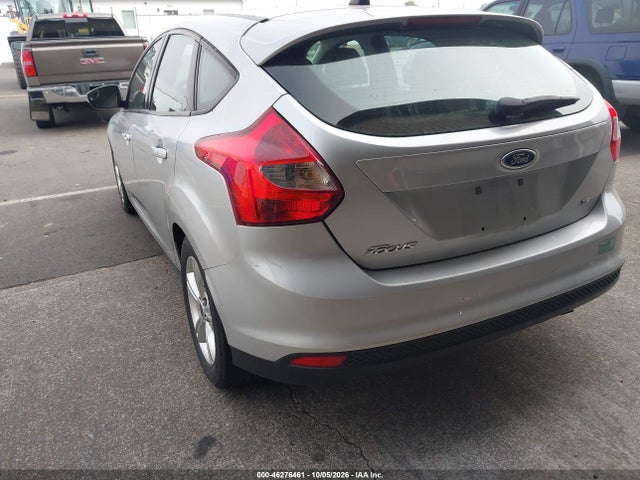 Ford FOCUS SE 2014 1FADP3K24EL144711 Image 6