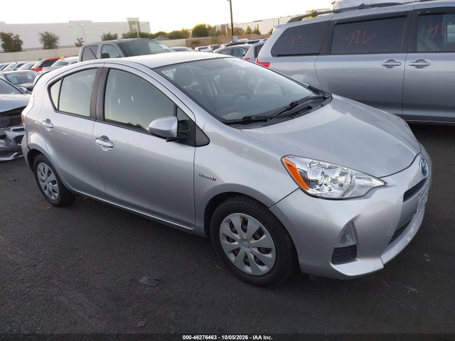 2013 Toyota Prius C Two მანქანა იყიდება აუქციონზე, vin: JTDKDTB36D1040038, აუქციონის ნომერი: 46276463