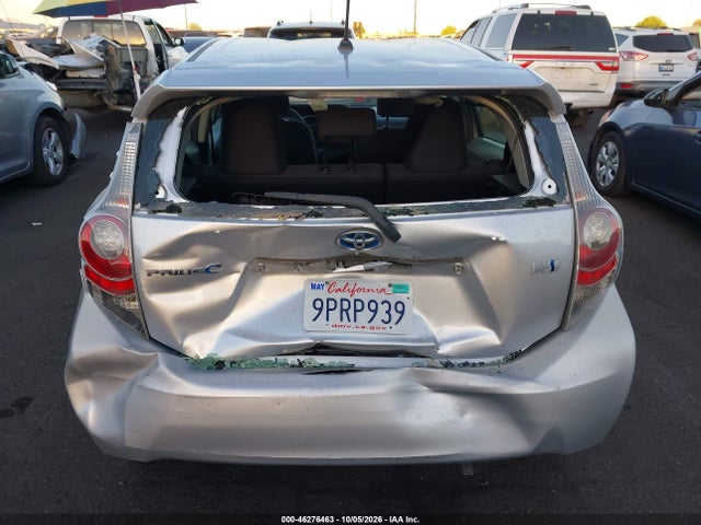 46276463 :رقم المزاد ، JTDKDTB36D1040038 vin ، 2013 Toyota Prius C Two مزاد بيع