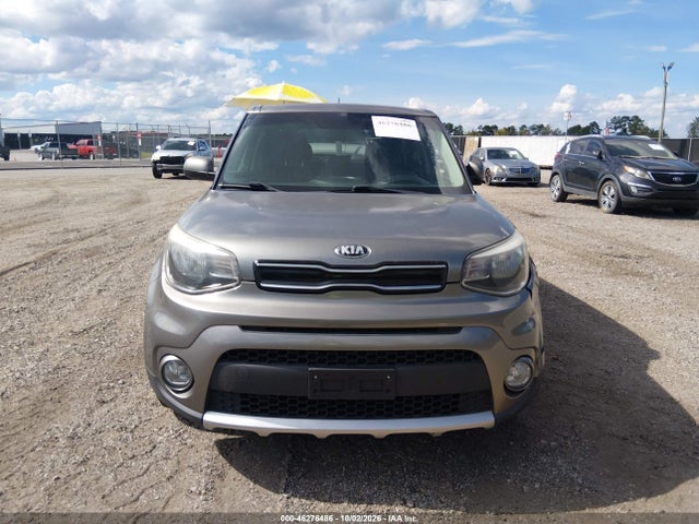 46276486 :رقم المزاد ، KNDJP3A51J7528067 vin ، 2018 Kia Soul + مزاد بيع