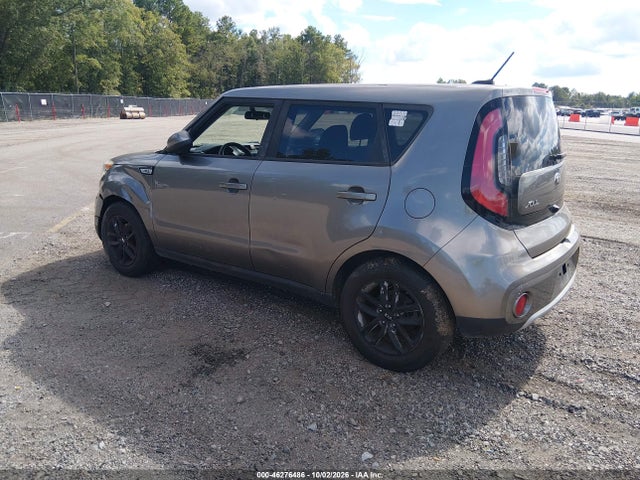 46276486 :رقم المزاد ، KNDJP3A51J7528067 vin ، 2018 Kia Soul + مزاد بيع