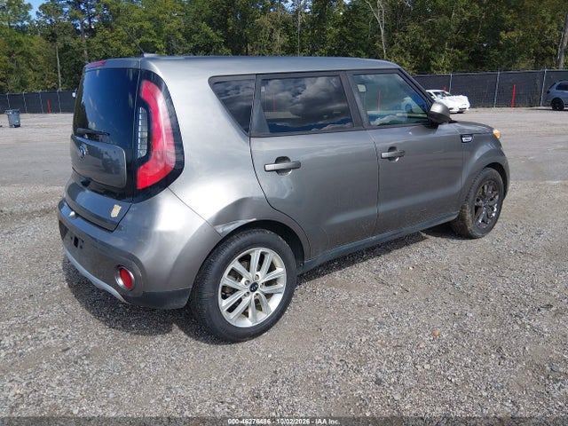 46276486 :رقم المزاد ، KNDJP3A51J7528067 vin ، 2018 Kia Soul + مزاد بيع