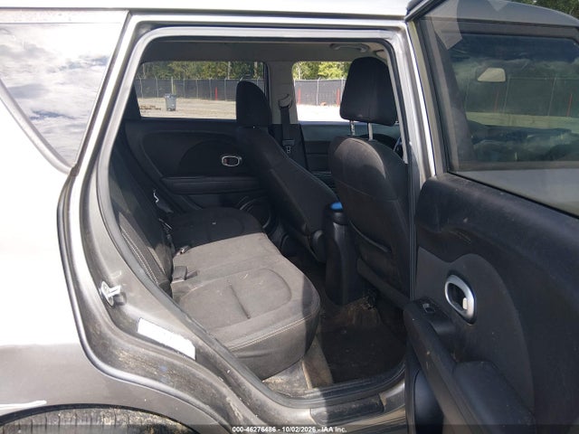 46276486 :رقم المزاد ، KNDJP3A51J7528067 vin ، 2018 Kia Soul + مزاد بيع