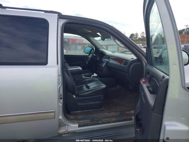 Aukcja sprzedaży 2011 Chevrolet Suburban 1500 Lt1, vin: 1GNSKJE31BR352232, numer aukcji: 46276493
