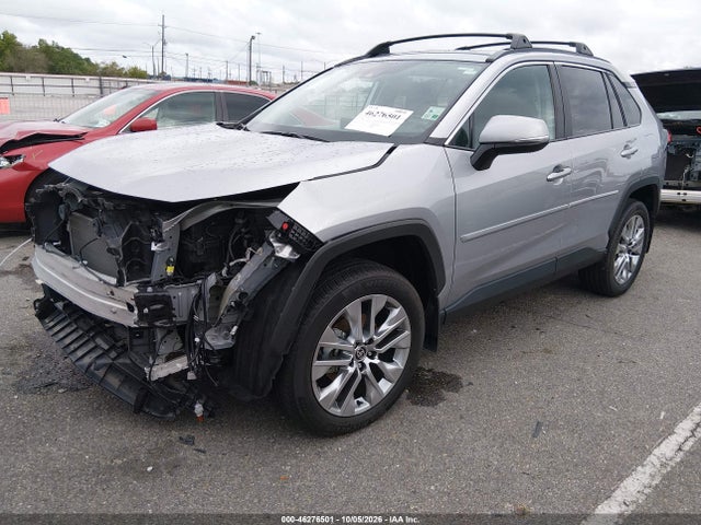 2025 Toyota Rav4 Xle Premium მანქანა იყიდება აუქციონზე, vin: 2T3C1RFV9SC317051, აუქციონის ნომერი: 46276501