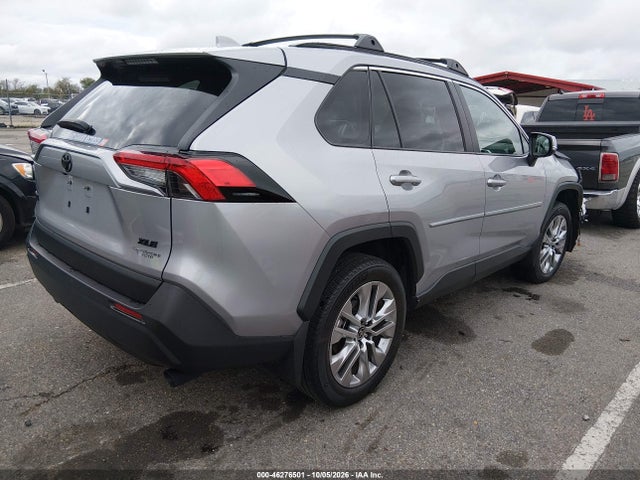 2025 Toyota Rav4 Xle Premium მანქანა იყიდება აუქციონზე, vin: 2T3C1RFV9SC317051, აუქციონის ნომერი: 46276501