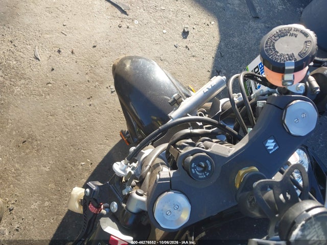Suzuki GSX-R600 2019 JS1GN7FA1K7100671 Image 7