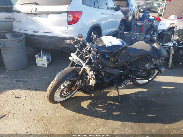 Suzuki GSX-R600 2019 JS1GN7FA1K7100671 Image 9
