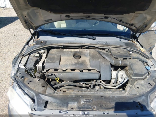 2015 Volvo Xc70 T6 მანქანა იყიდება აუქციონზე, vin: YV4902NK0F1227296, აუქციონის ნომერი: 46276594