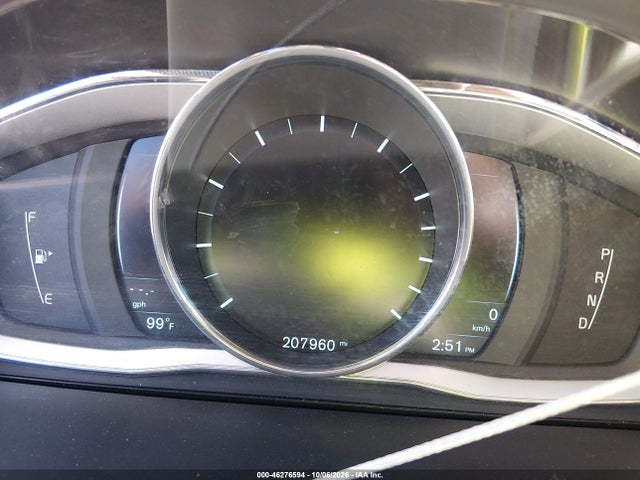 2015 Volvo Xc70 T6 მანქანა იყიდება აუქციონზე, vin: YV4902NK0F1227296, აუქციონის ნომერი: 46276594