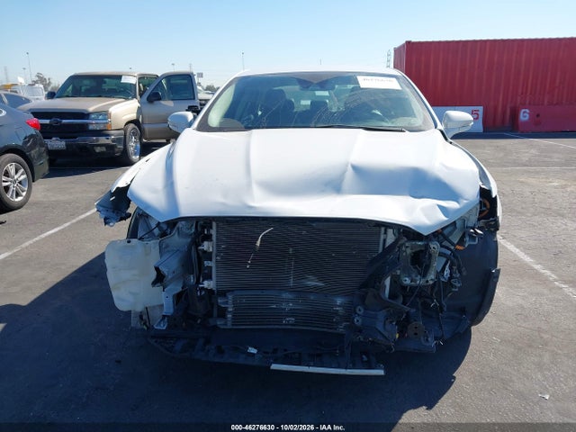 2020 Ford Fusion Plug-in Hybrid Titanium მანქანა იყიდება აუქციონზე, vin: 3FA6P0SU2LR228324, აუქციონის ნომერი: 46276630