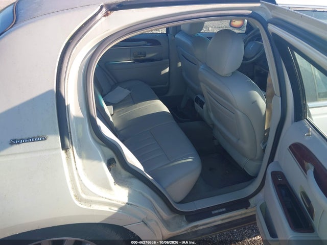 Продаж на аукціоні авто 2005 Lincoln Town Car Signature, vin: 1LNHM81W15Y626072, номер лоту: 46276636