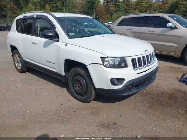 2015 Jeep Compass Sport მანქანა იყიდება აუქციონზე, vin: 1C4NJDBB1FD316792, აუქციონის ნომერი: 46276668