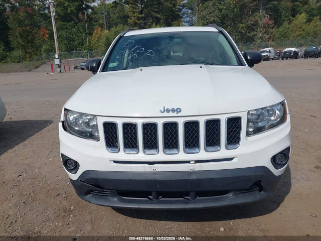 2015 Jeep Compass Sport მანქანა იყიდება აუქციონზე, vin: 1C4NJDBB1FD316792, აუქციონის ნომერი: 46276668
