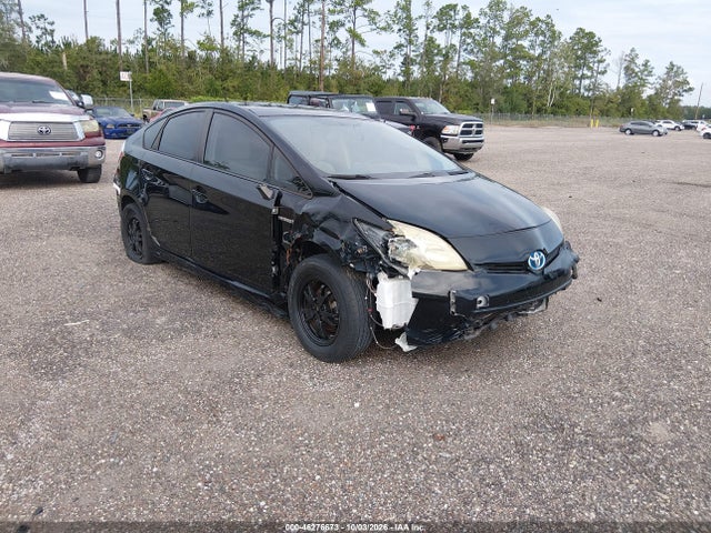 2015 Toyota Prius Three მანქანა იყიდება აუქციონზე, vin: JTDKN3DU8F0400857, აუქციონის ნომერი: 46276673