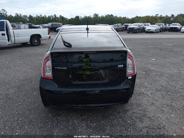 2015 Toyota Prius Three მანქანა იყიდება აუქციონზე, vin: JTDKN3DU8F0400857, აუქციონის ნომერი: 46276673