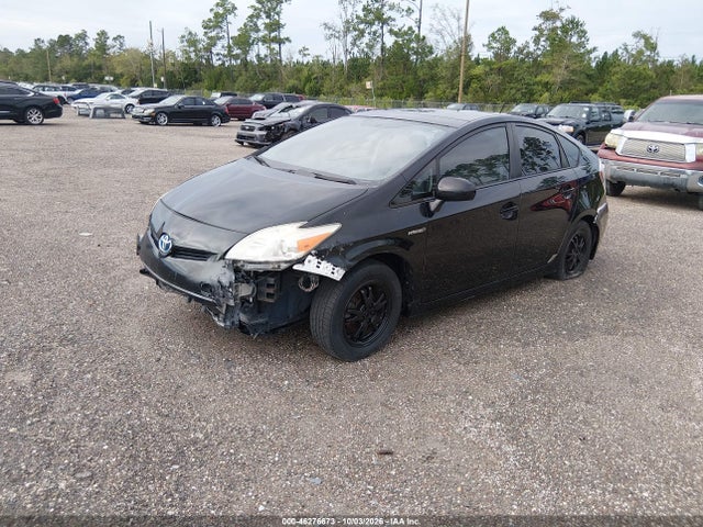 2015 Toyota Prius Three მანქანა იყიდება აუქციონზე, vin: JTDKN3DU8F0400857, აუქციონის ნომერი: 46276673