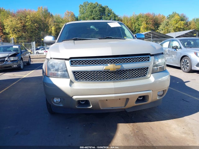 2013 Chevrolet Tahoe Ltz მანქანა იყიდება აუქციონზე, vin: 1GNSKCE02DR166624, აუქციონის ნომერი: 46276744