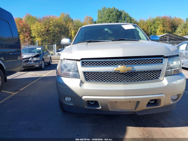 2013 Chevrolet Tahoe Ltz მანქანა იყიდება აუქციონზე, vin: 1GNSKCE02DR166624, აუქციონის ნომერი: 46276744