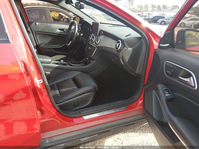 46276825 :رقم المزاد ، WDCTG4GB9HJ290231 vin ، 2017 Mercedes-benz Gla 250 4matic مزاد بيع