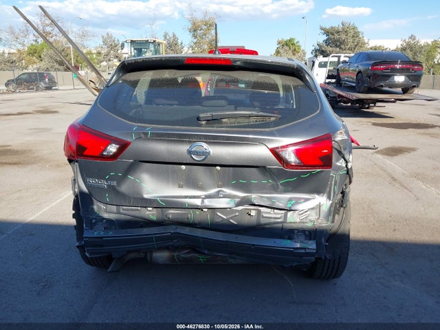 2018 Nissan Rogue Sport S მანქანა იყიდება აუქციონზე, vin: JN1BJ1CP1JW185391, აუქციონის ნომერი: 46276830