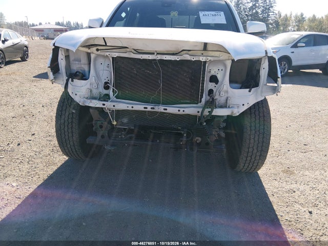 3TMCZ5AN0KM245536 Toyota Tacoma Trd Off Road