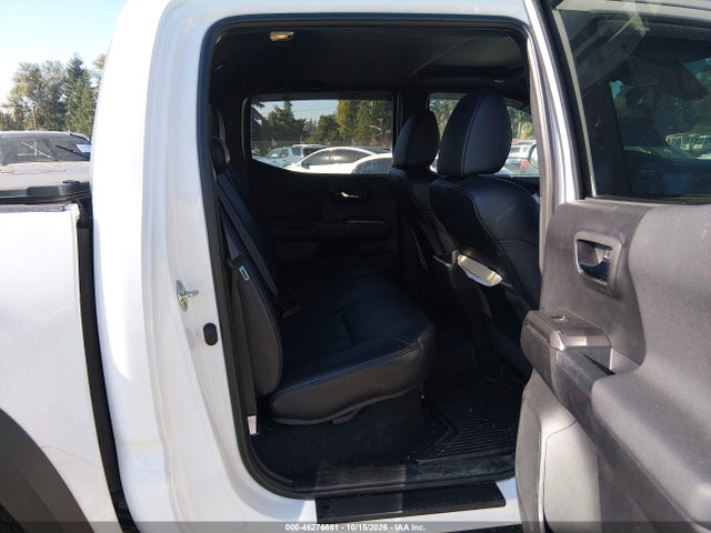 3TMCZ5AN0KM245536 Toyota Tacoma Trd Off Road
