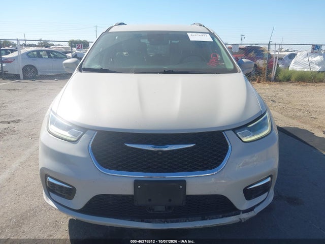 Chrysler Pacifica Hybrid Touring L 2021 2C4RC1L73MR590087 Image 13