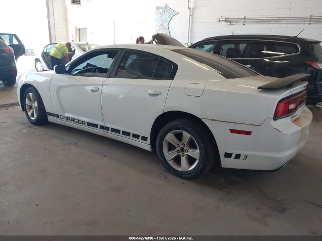 46276938 :رقم المزاد ، 2C3CDXBG5DH622880 vin ، 2013 Dodge Charger Se مزاد بيع