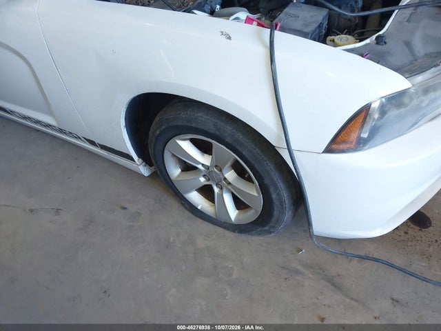 46276938 :رقم المزاد ، 2C3CDXBG5DH622880 vin ، 2013 Dodge Charger Se مزاد بيع