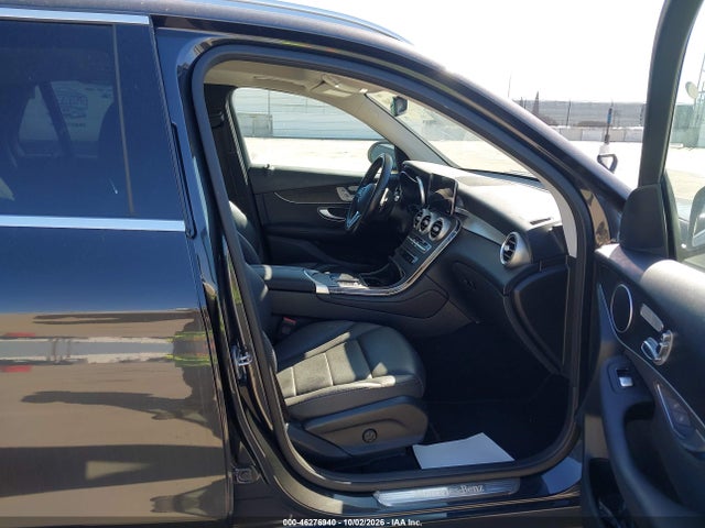 2021 Mercedes-benz Glc 300 Suv მანქანა იყიდება აუქციონზე, vin: W1N0G8DBXMG004682, აუქციონის ნომერი: 46276940