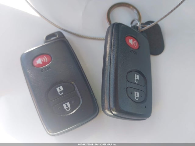 Toyota Prius V Four 2016 JTDZN3EU7GJ048749 Image 11