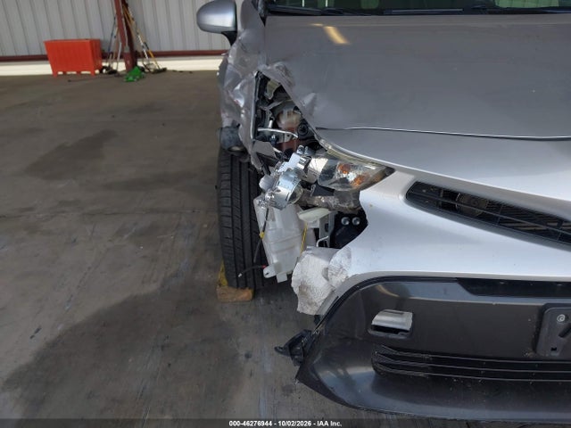 Toyota Prius V Four 2016 JTDZN3EU7GJ048749 Image 13