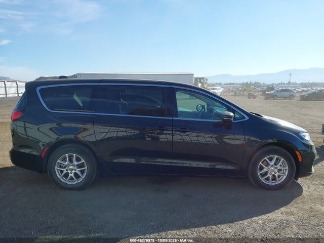 Chrysler Pacifica Touring L 2024 2C4RC1BG7RR101750 Image 14