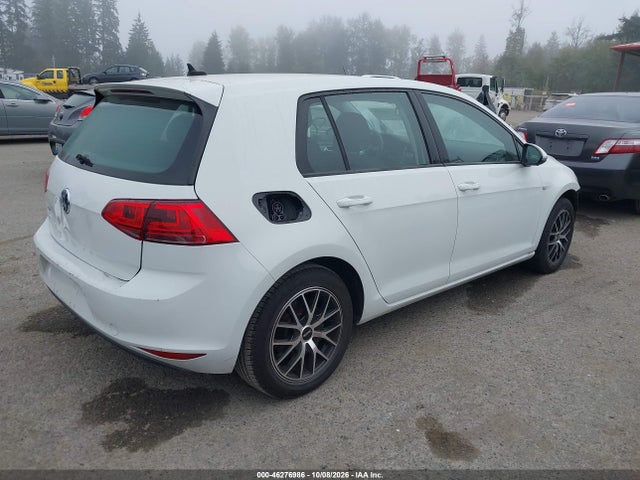 WVWKP7AU8GW916558 Volkswagen E-golf Se