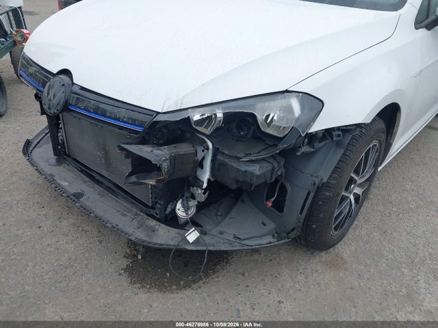 WVWKP7AU8GW916558 Volkswagen E-golf Se