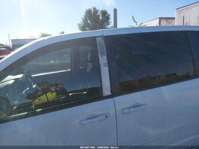 Aukcja sprzedaży 2015 Dodge Grand Caravan Se, vin: 2C4RDGBG9FR569619, numer aukcji: 46277006