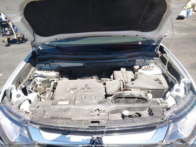 Aukcja sprzedaży 2017 Mitsubishi Outlander Se, vin: JA4AD3A33HZ043963, numer aukcji: 46277018