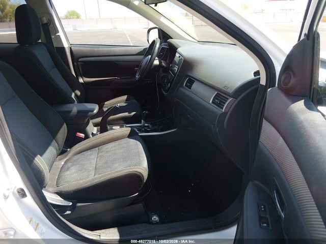 Aukcja sprzedaży 2017 Mitsubishi Outlander Se, vin: JA4AD3A33HZ043963, numer aukcji: 46277018
