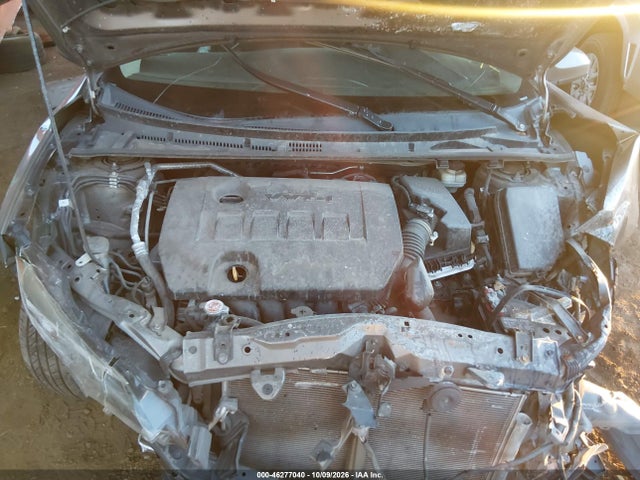 Toyota COROLLA LE 2018 5YFBURHE0JP792661 Image 10