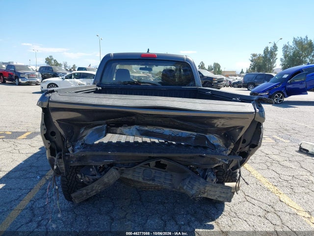 Продажа на аукционе авто 2016 Toyota Tacoma Sr, vin: 5TFRX5GN7GX061459, номер лота: 46277088