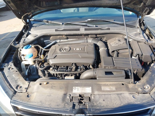 2015 Volkswagen Jetta 1.8t Se მანქანა იყიდება აუქციონზე, vin: 3VWD17AJ8FM333466, აუქციონის ნომერი: 46277118