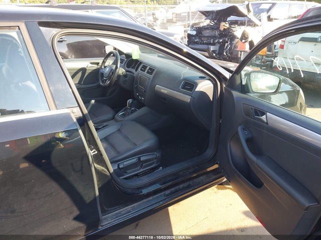 2015 Volkswagen Jetta 1.8t Se მანქანა იყიდება აუქციონზე, vin: 3VWD17AJ8FM333466, აუქციონის ნომერი: 46277118