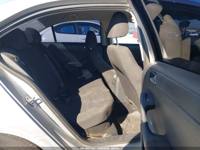 Продажа на аукционе авто 2015 Volkswagen Jetta 2.0l S, vin: 3VW2K7AJ3FM326686, номер лота: 46277141