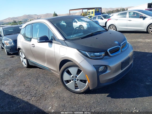 2015 Bmw I3 Base W/range Extender მანქანა იყიდება აუქციონზე, vin: WBY1Z4C54FV500455, აუქციონის ნომერი: 46277174