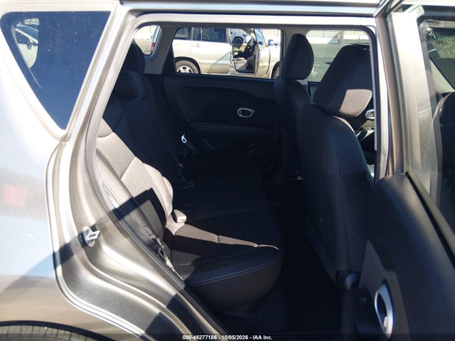 Продаж на аукціоні авто 2016 Kia Soul, vin: KNDJN2A27G7389609, номер лоту: 46277186