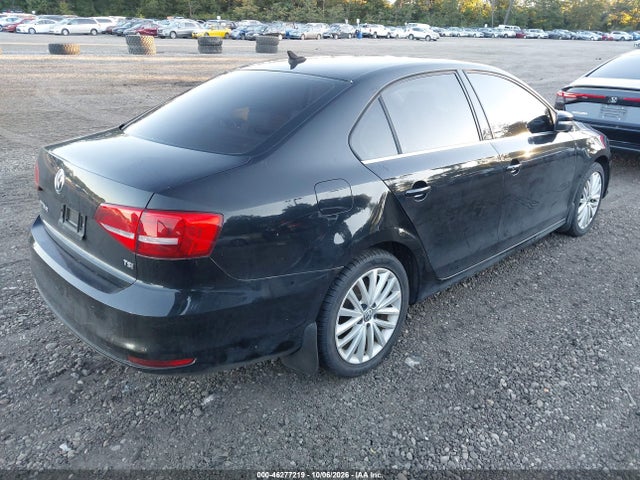 2015 Volkswagen Jetta 1.8t Se მანქანა იყიდება აუქციონზე, vin: 3VWD17AJ5FM309836, აუქციონის ნომერი: 46277219