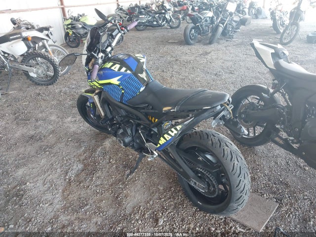 46277335 :رقم المزاد ، JYARN33E7FA004496 vin ، 2015 Yamaha Fz09 مزاد بيع